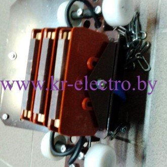 Токосъемник ШТА-75 с медными щетками (100А, IP65) Токосъемник ШТА-75 с медными щетками (100А, IP65)