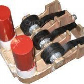 Щёткодержатели для шахтных электровозов и БЕЛАЗ (тяговые двигатели 380В)