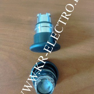 Грибовидная головка ZB4B-C2 BR для кнопок КМЕ (красный, самовозврат) Грибовидная головка ZB4B-C2 BR для кнопок КМЕ (красный, самовозврат)