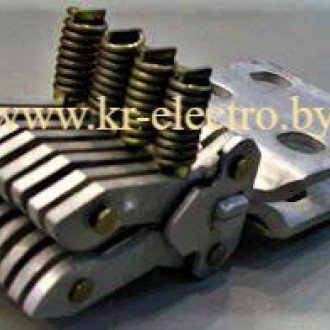 Контакт втычной Э-16 для автоматов (медь М2, никелевое покрытие, 1000А) Контакт втычной Э-16 для автоматов (медь М2, никелевое покрытие, 1000А)