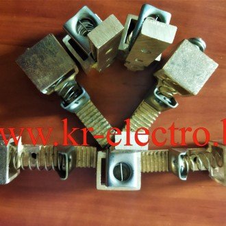 Щеткодержатель радиальный ДРПр1 (ДП) латунный для электродвигателей 220В AC Щеткодержатель радиальный ДРПр1 (ДП) латунный для электродвигателей 220В AC